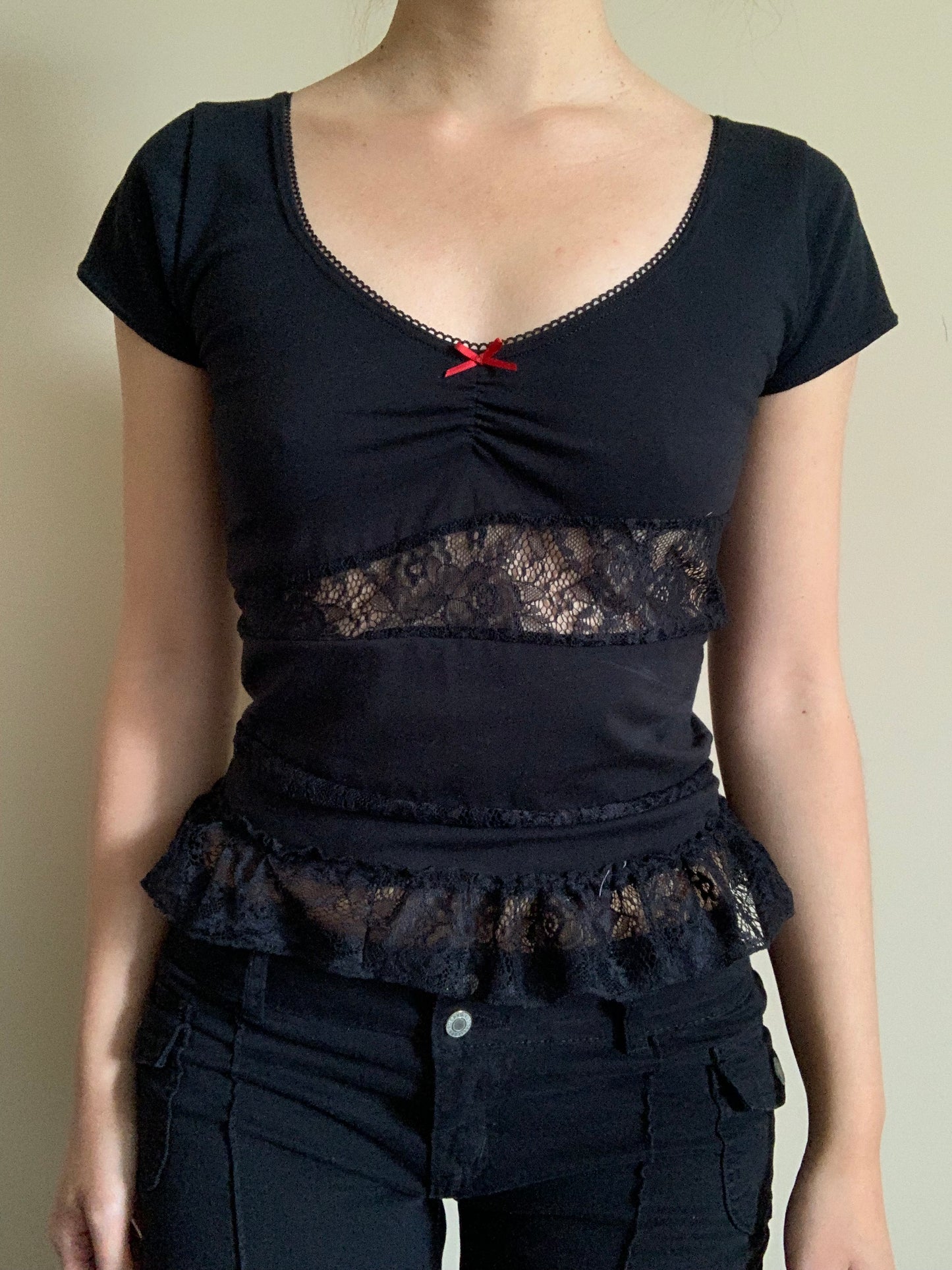 Onyx Lace Short Sleeve Top